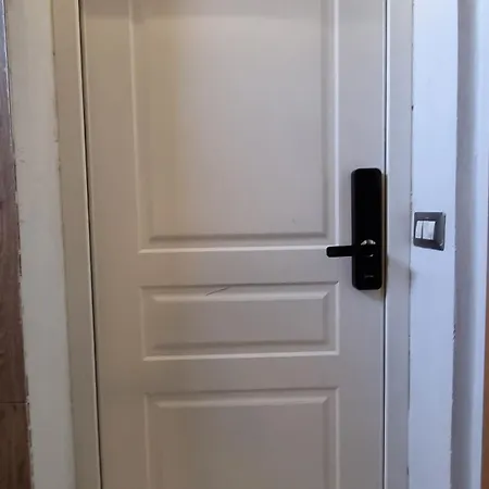 Appartement Hidden Gem In Center Tirana